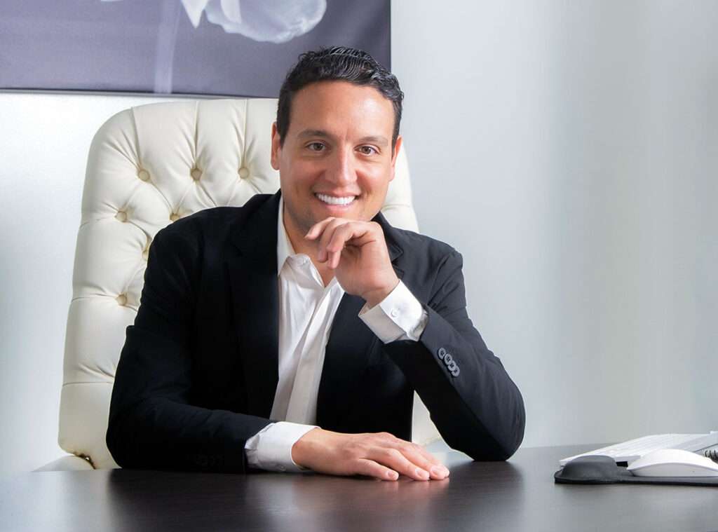 Dr. David Shokrian